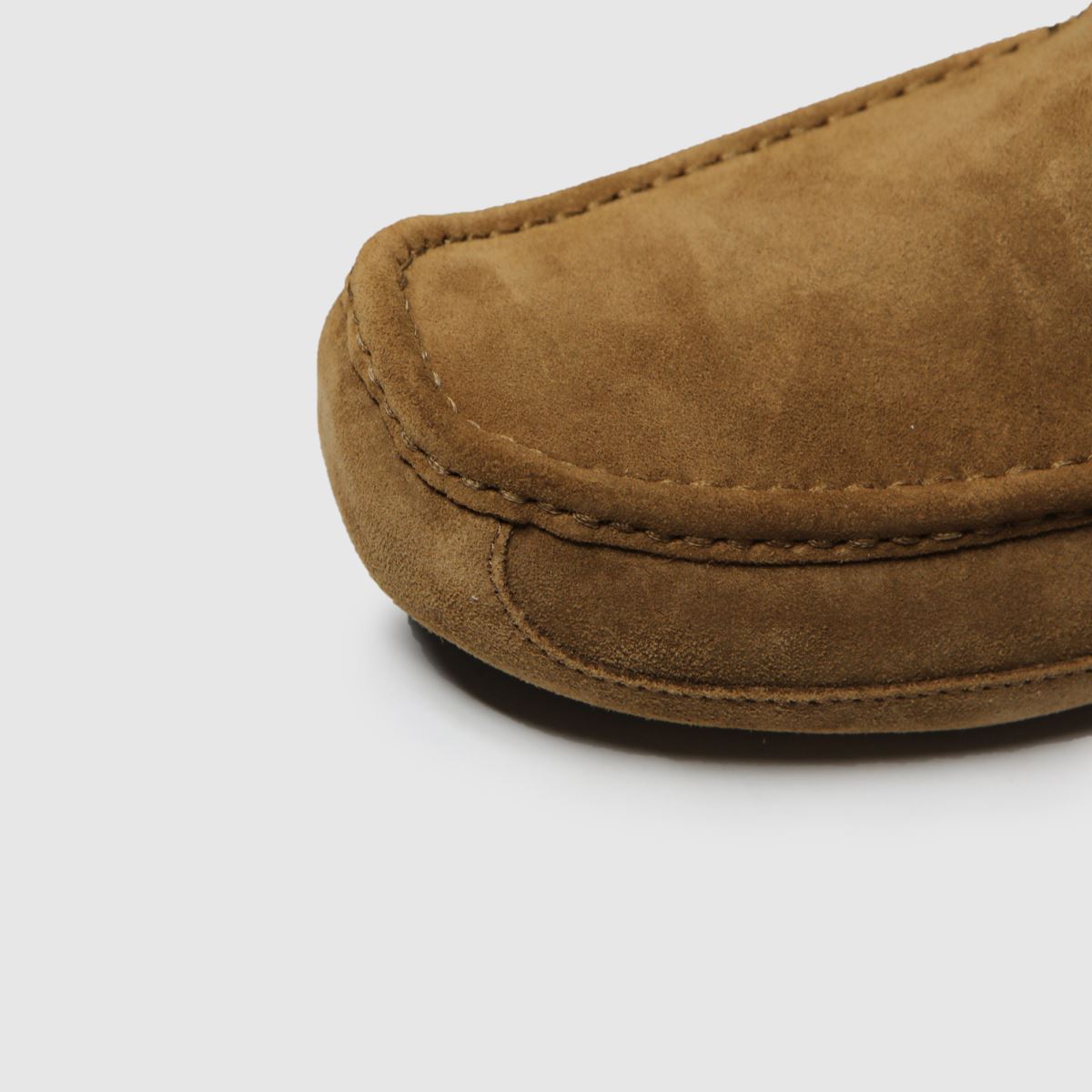 UGG  Ascot in Chestnut UGG  Ascot in Chestnut