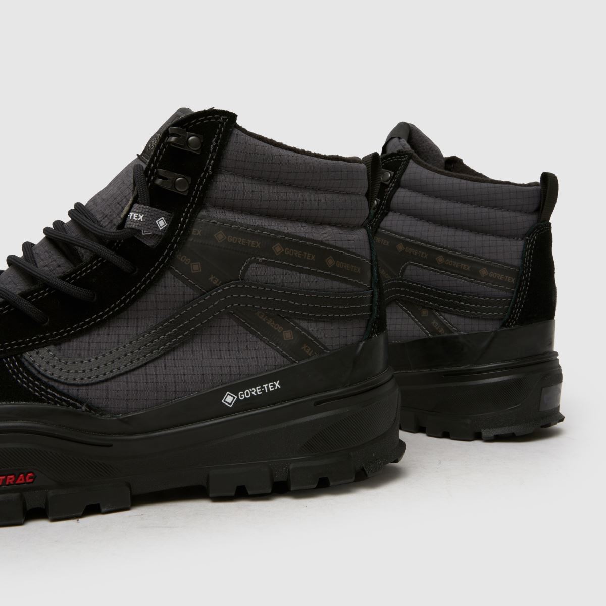 Vans  MTE Sk8-Hi GORE-TEX in Black Vans  MTE Sk8-Hi GORE-TEX in Black