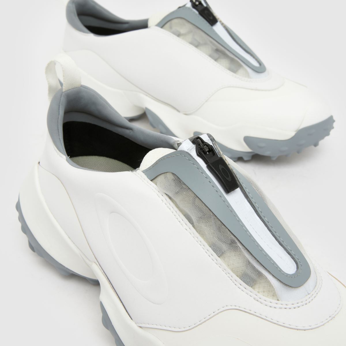 Oakley  Edge Elite in White Oakley  Edge Elite in White