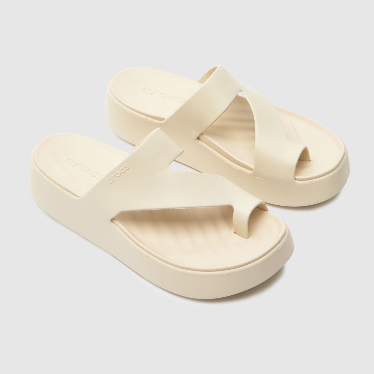 Crocs  Getaway Toe Loop in Beige Crocs  Getaway Toe Loop in Beige