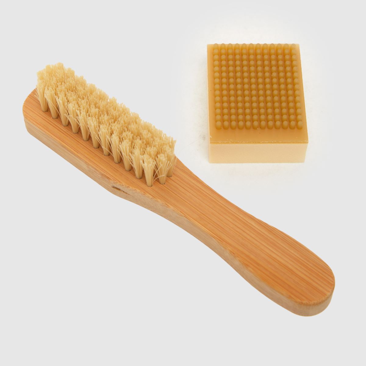 UGG  Sheepskin Care Kit in Clear UGG  Sheepskin Care Kit in Clear