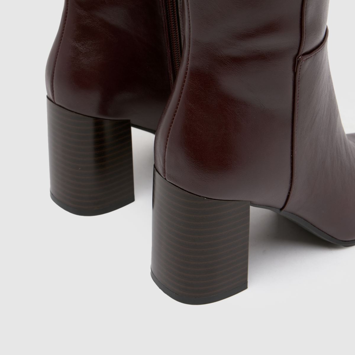 schuh  Devlin Knee High in Burgundy schuh  Devlin Knee High in Burgundy