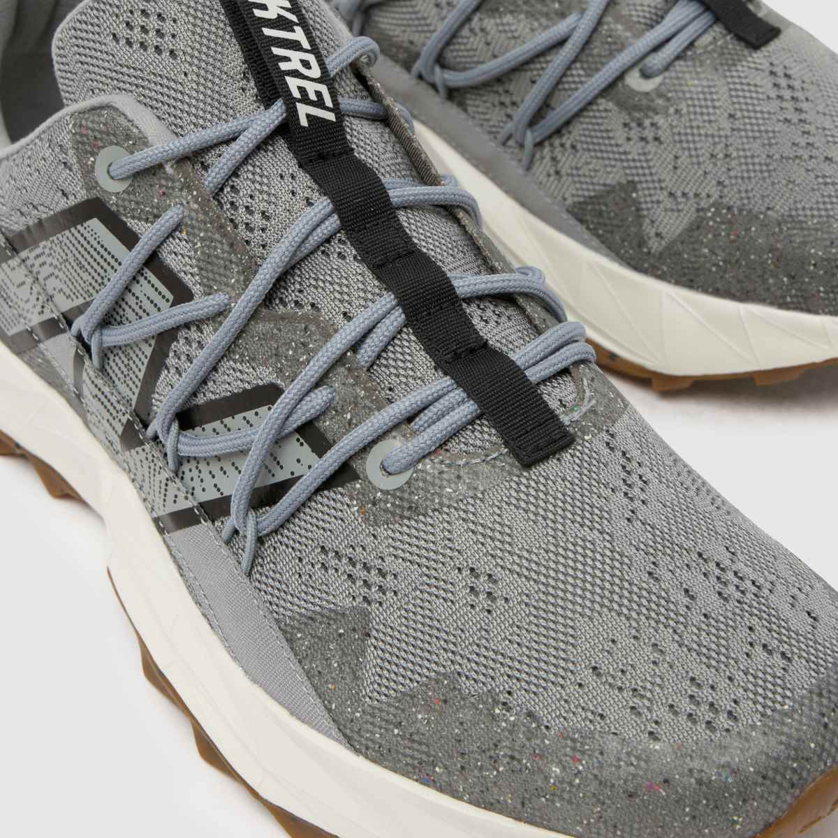 New Balance  Tektrel in Dark Grey New Balance  Tektrel in Dark Grey