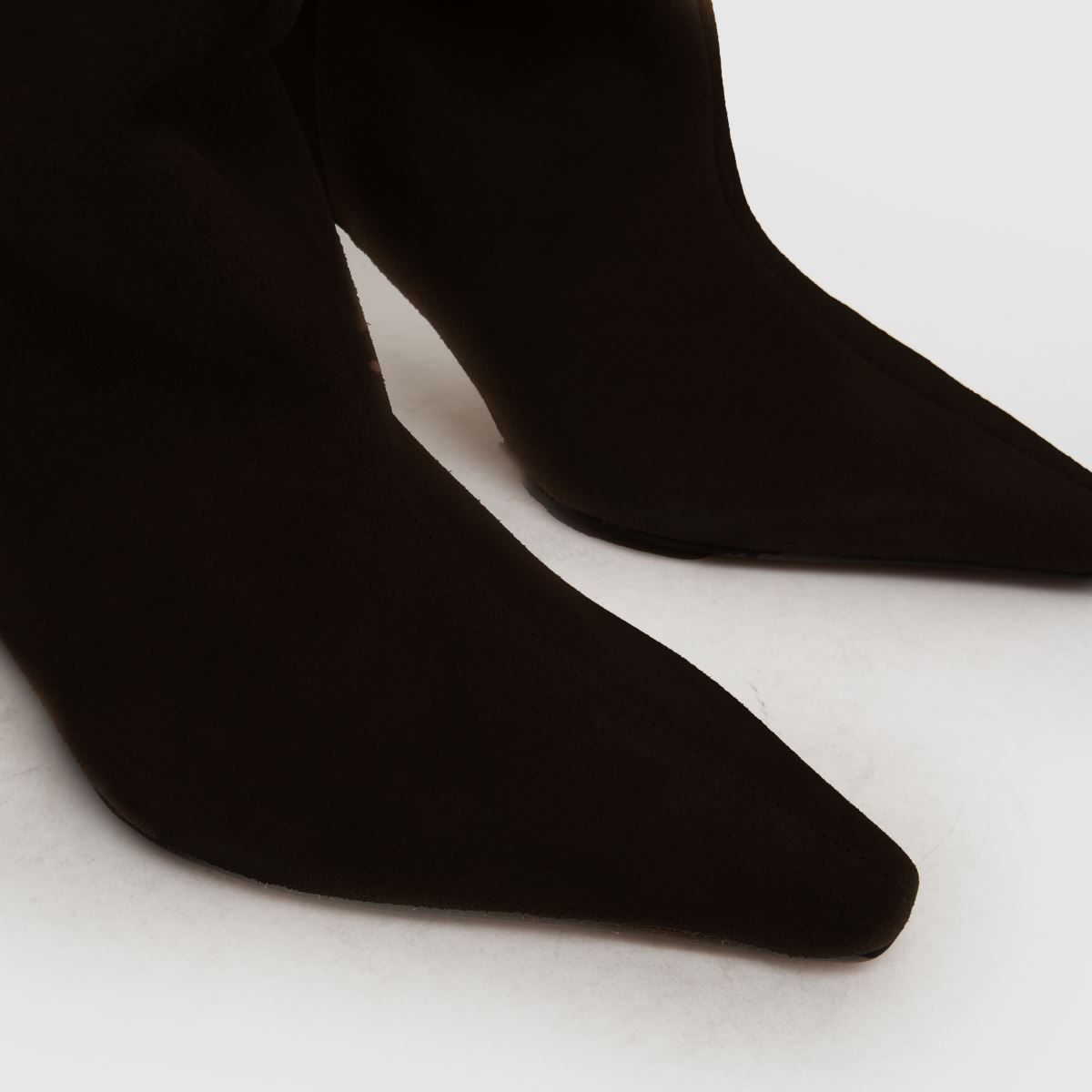 schuh  Dakira Suede Slouch Calf in Black schuh  Dakira Suede Slouch Calf in Black