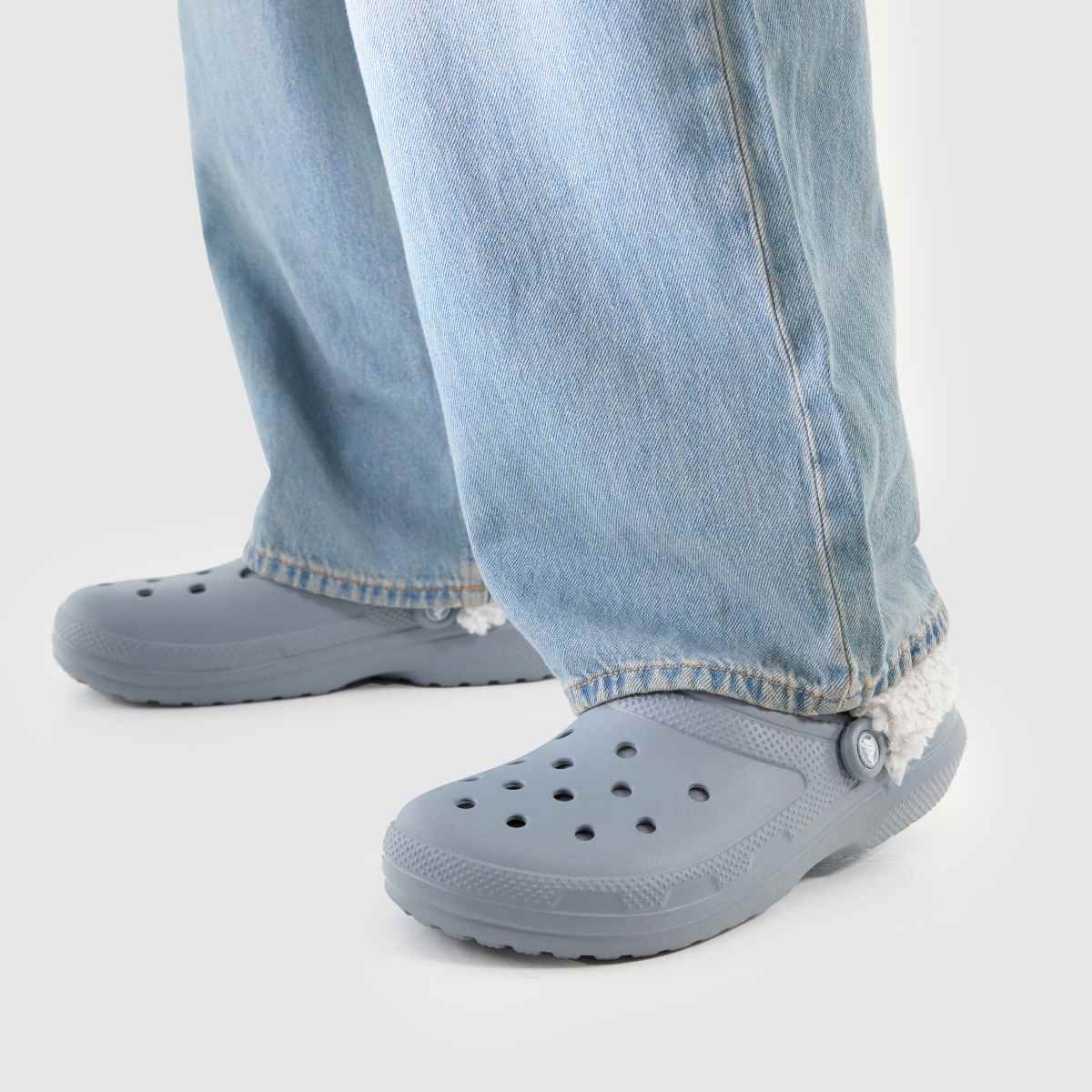 Crocs  Classic Fleece Lined Clog in Grey Crocs  Classic Fleece Lined Clog in Grey