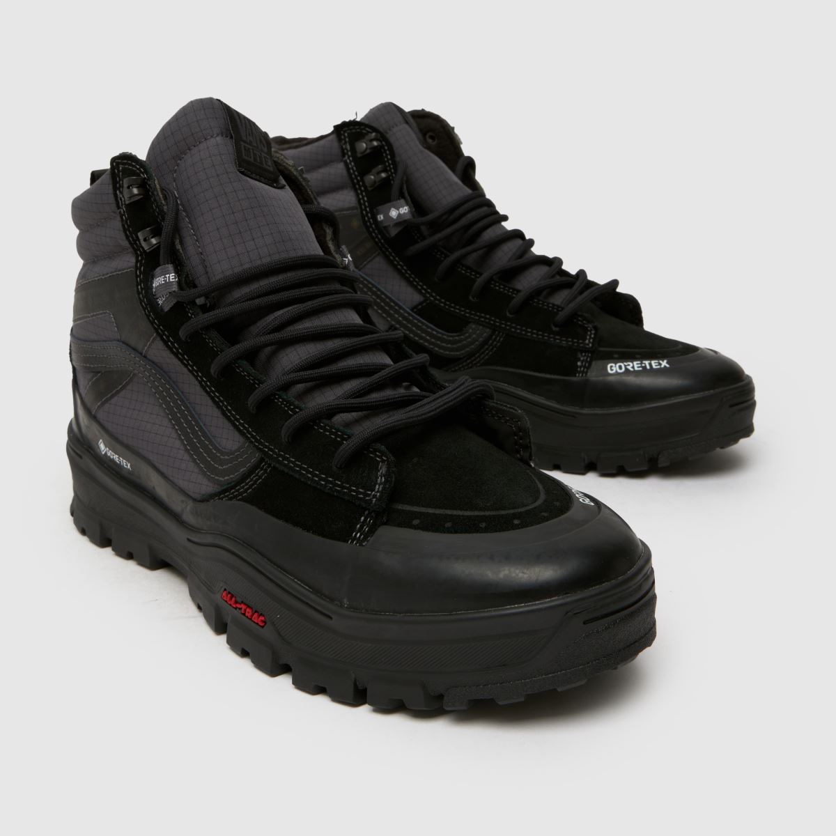 Vans  MTE Sk8-Hi GORE-TEX in Black Vans  MTE Sk8-Hi GORE-TEX in Black