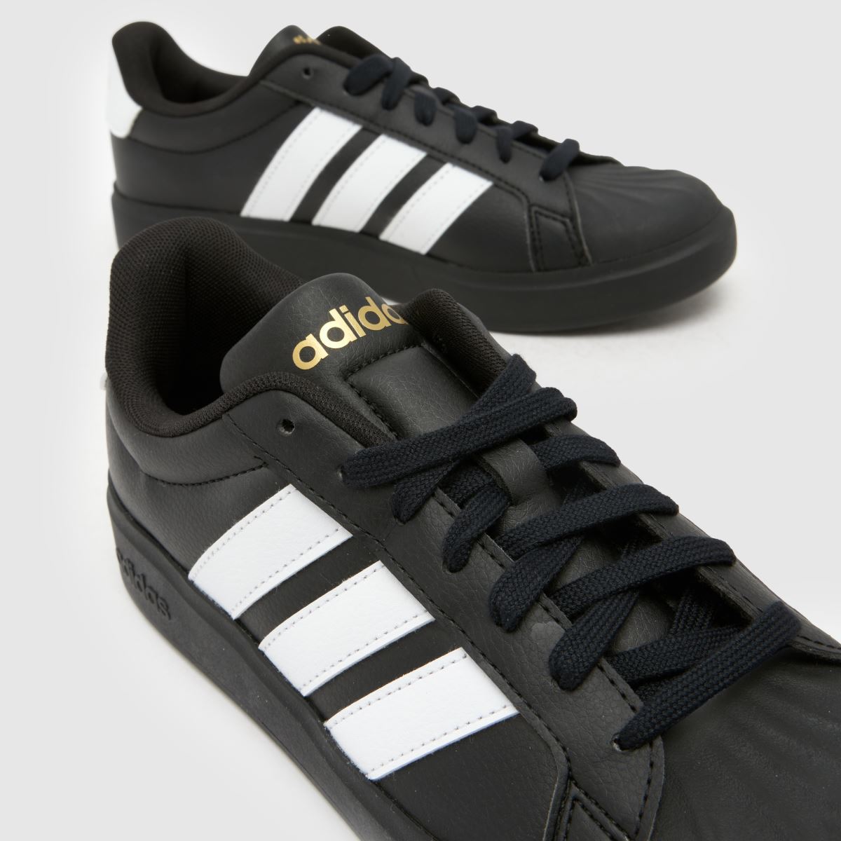 adidas  Streettalk in Black & White adidas  Streettalk in Black & White