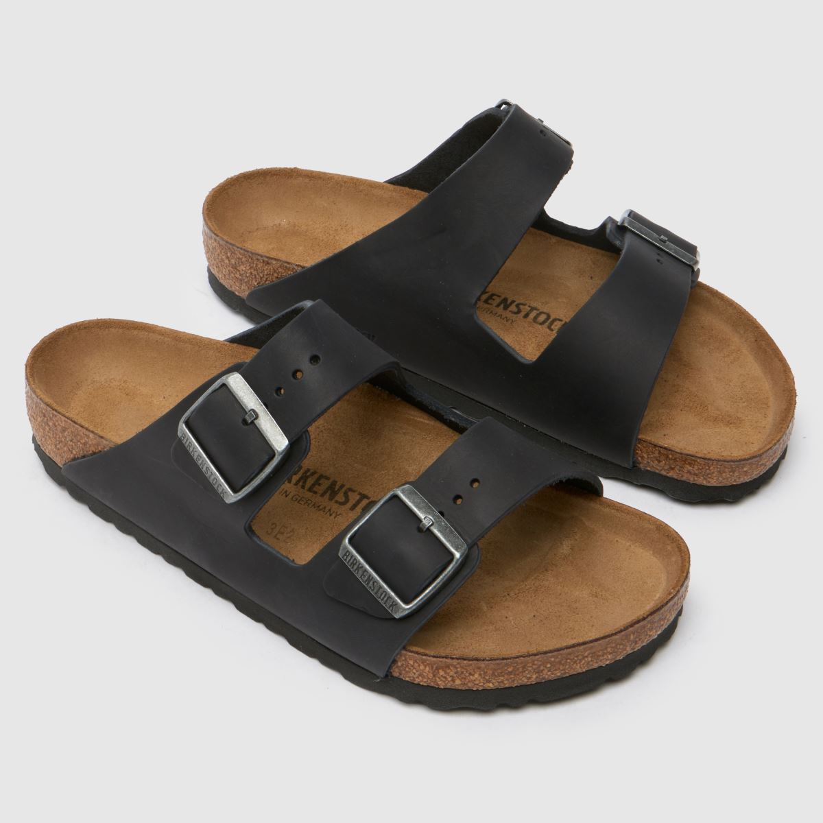 BIRKENSTOCK  Arizona Oiled Leather in Black BIRKENSTOCK  Arizona Oiled Leather in Black