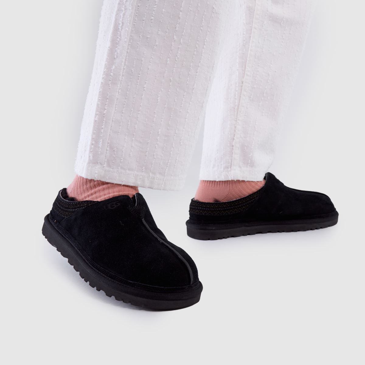 UGG  Neuman in Black UGG  Neuman in Black