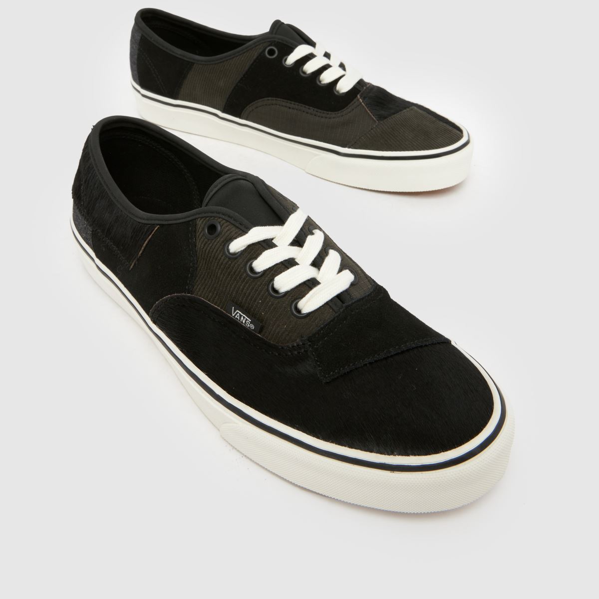 Vans  Authentic in Black Multi Vans  Authentic in Black Multi