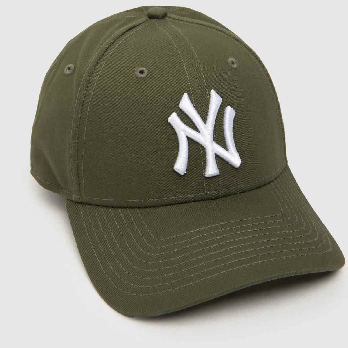 New Era  League Essential 9FORTY Cap in Khaki New Era  League Essential 9FORTY Cap in Khaki