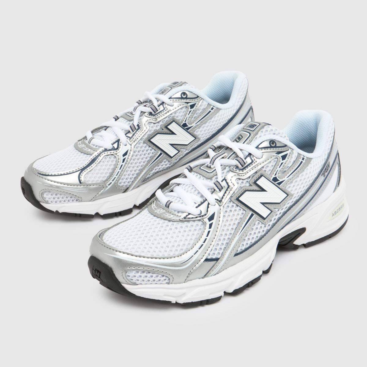 New Balance  740 in White & Navy New Balance  740 in White & Navy