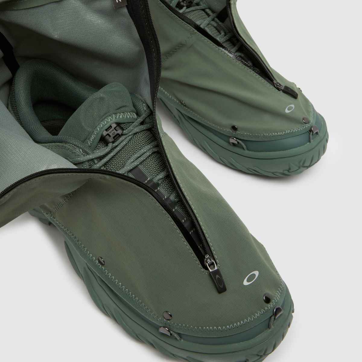 Oakley  Meridian Low in Green Oakley  Meridian Low in Green