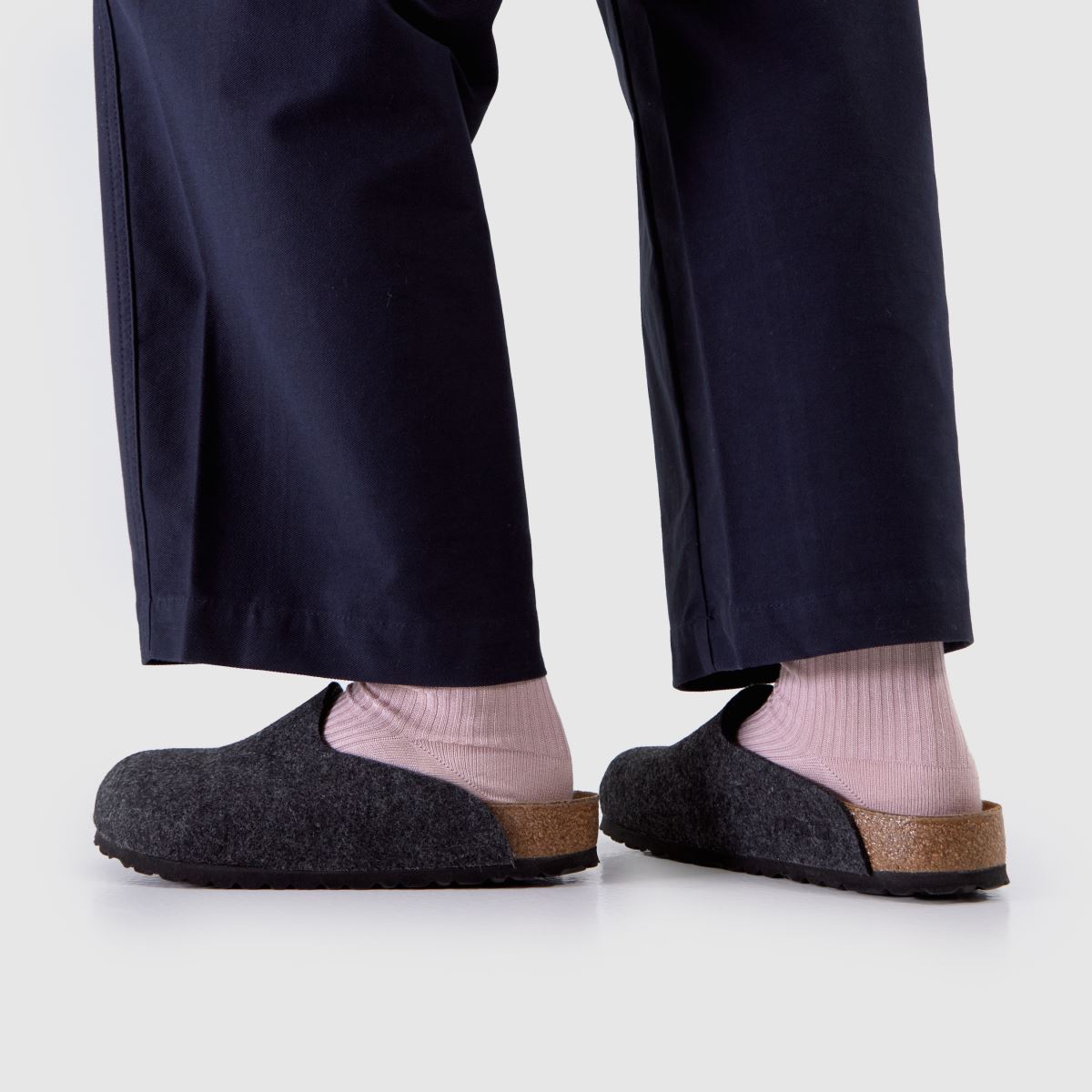 BIRKENSTOCK  Amsterdam in Dark Grey BIRKENSTOCK  Amsterdam in Dark Grey