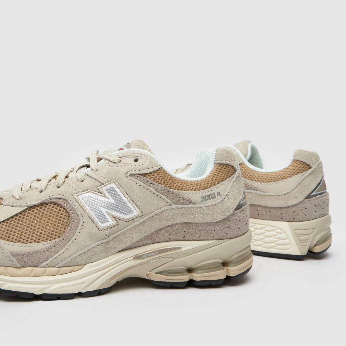 New Balance  2002 in Beige Multi New Balance  2002 in Beige Multi