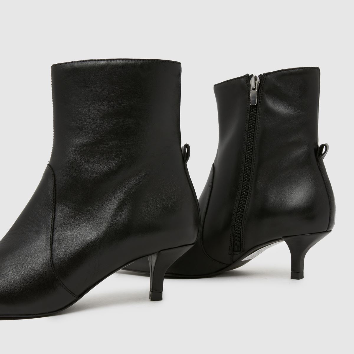 schuh  Bowden Leather Heeled in Black schuh  Bowden Leather Heeled in Black