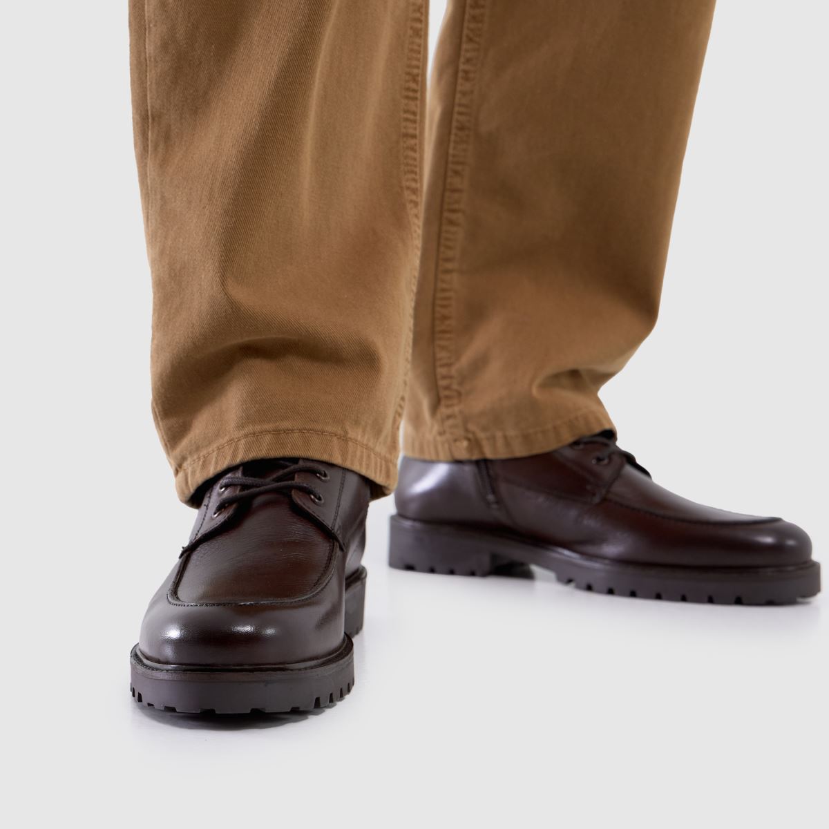 schuh  Darcy Boat in Brown schuh  Darcy Boat in Brown