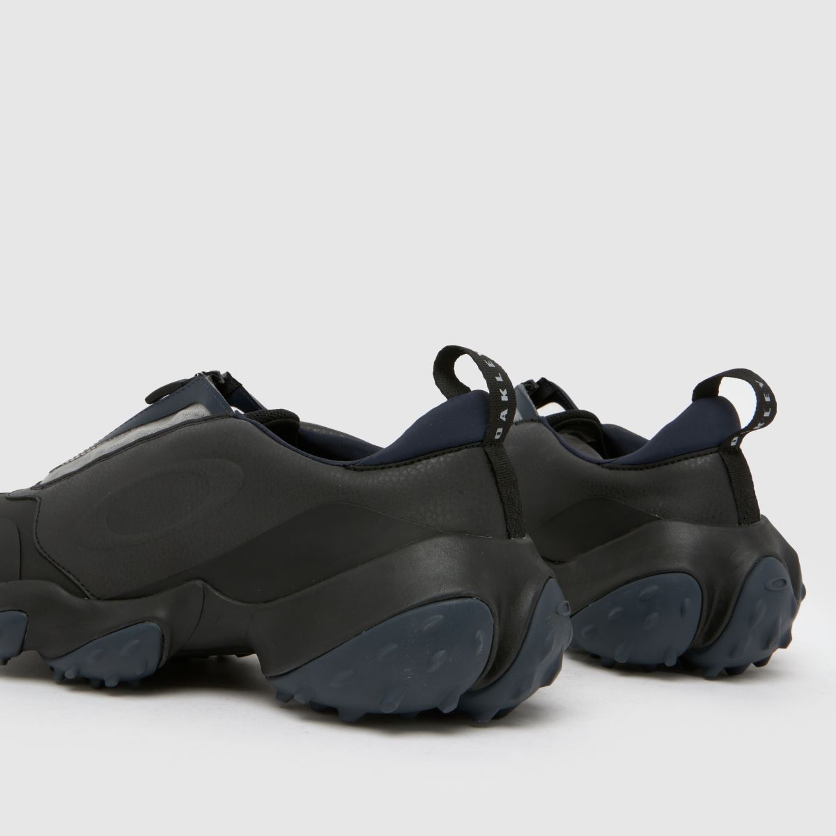 Oakley  Edge Elite in Black Oakley  Edge Elite in Black