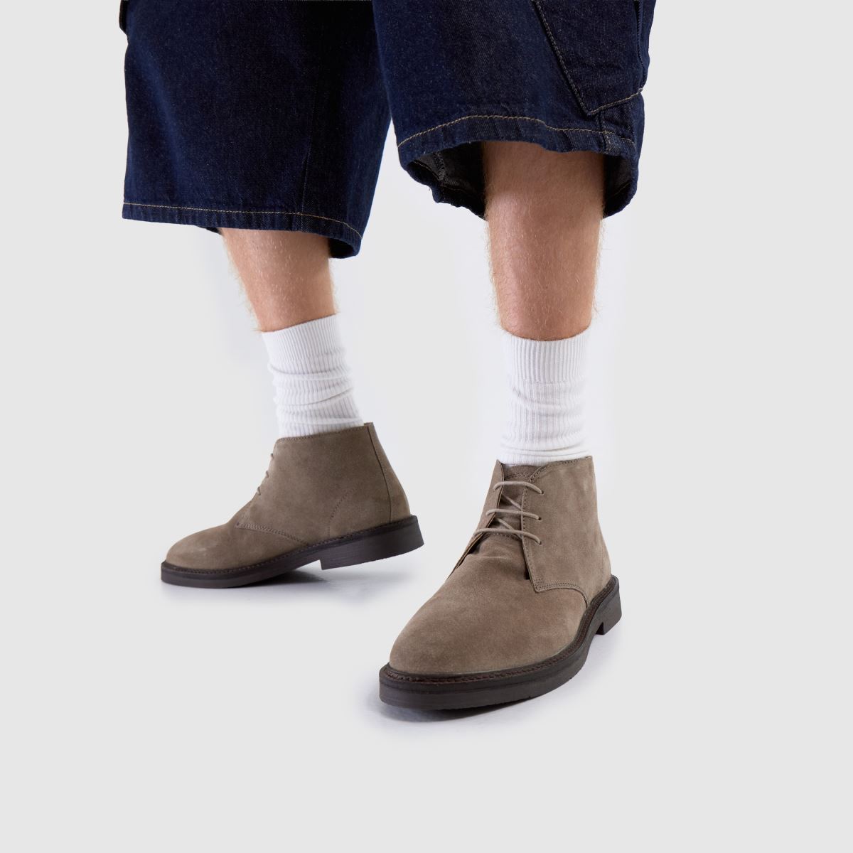 schuh  Dale Suede Chukka in Taupe schuh  Dale Suede Chukka in Taupe