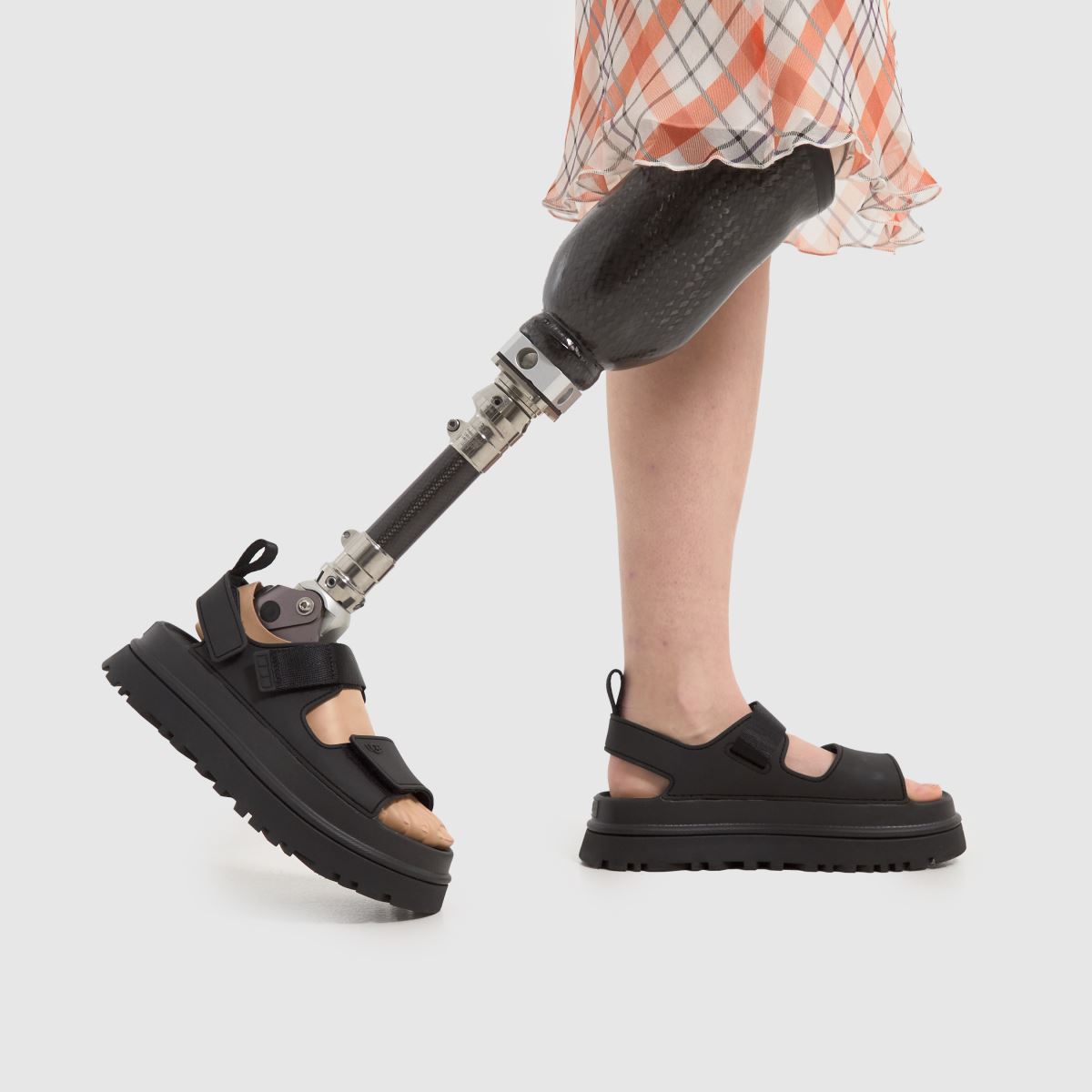 UGG  Goldenglow in Black UGG  Goldenglow in Black