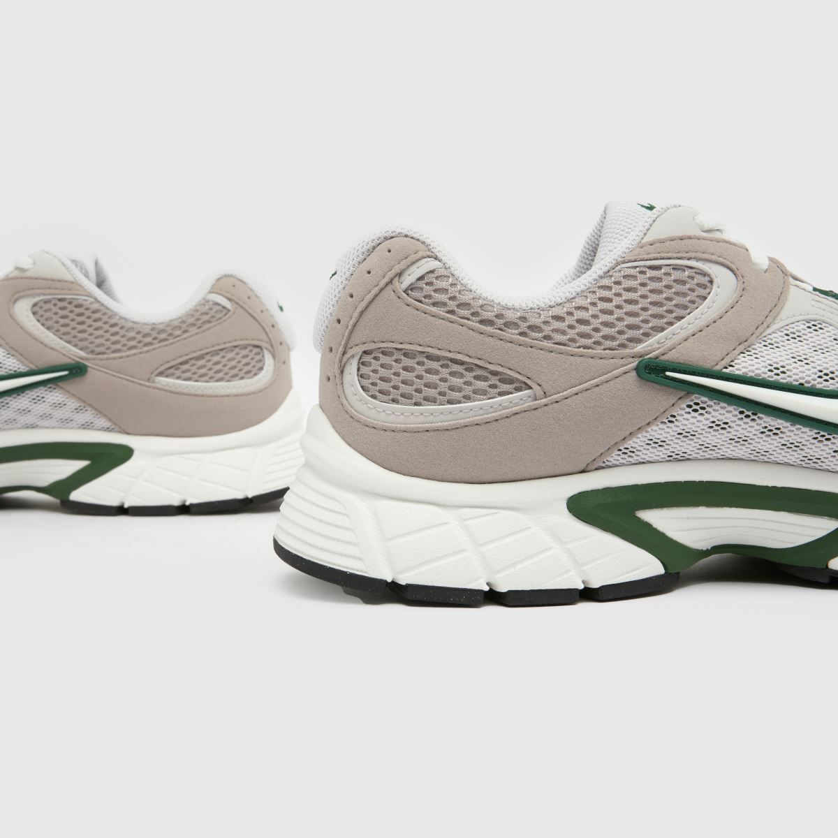 Nike  V5 RNR in Grey Multi Nike  V5 RNR in Grey Multi