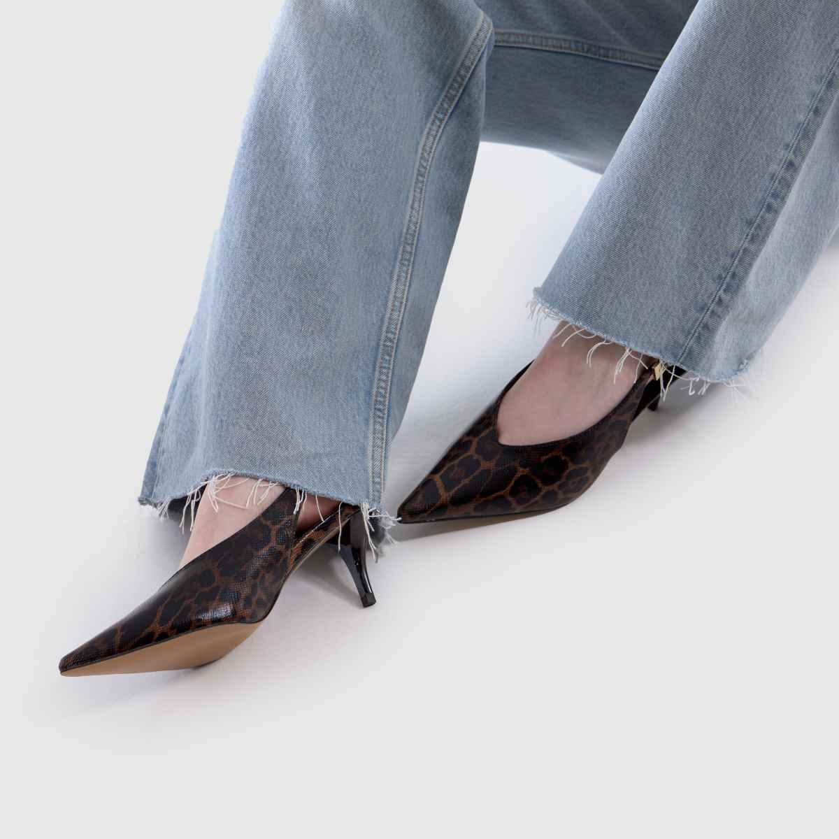 schuh  Sage Buckle Slingback Court in Brown Multi schuh  Sage Buckle Slingback Court in Brown Multi