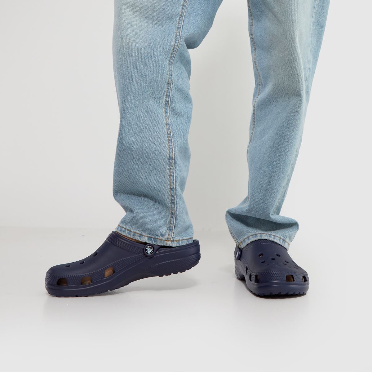 Crocs  Classic Clog in Navy Crocs  Classic Clog in Navy