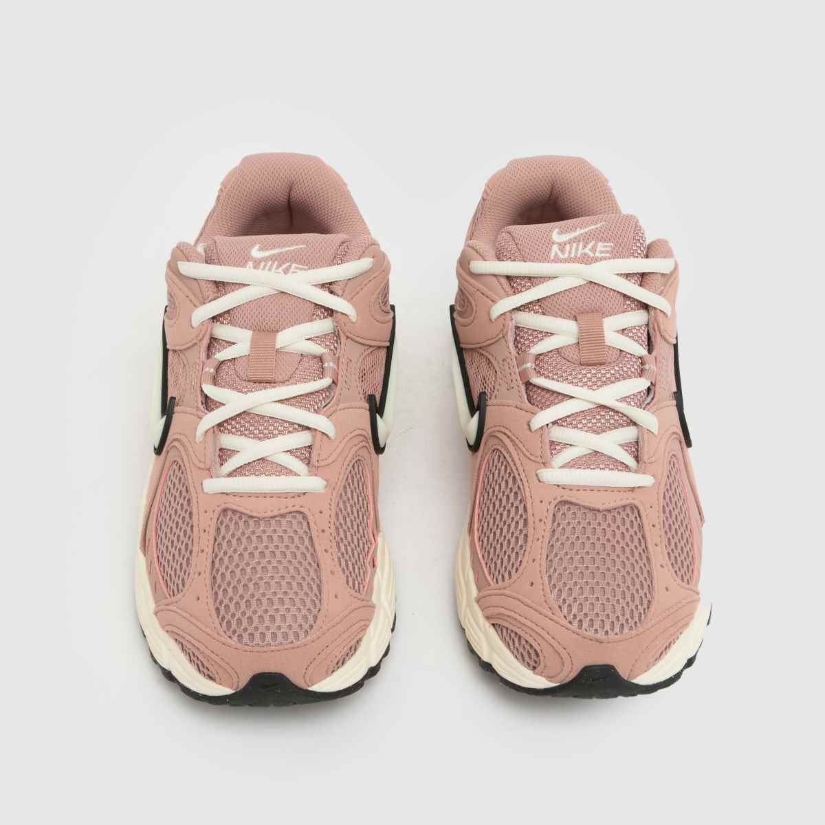 Nike  V5 RNR in Pale Pink Nike  V5 RNR in Pale Pink