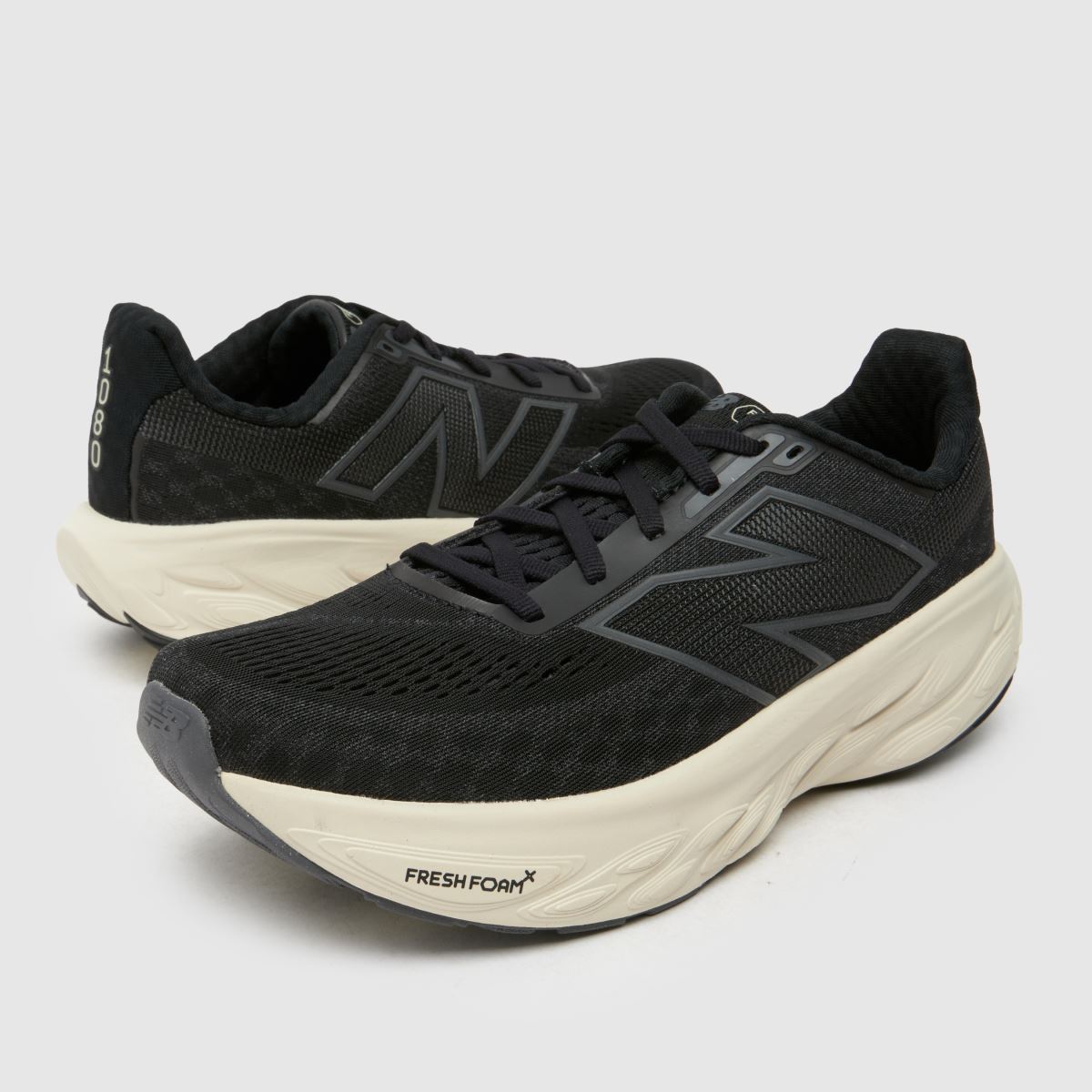 New Balance  Fresh Foam X 1080 v14 in Black New Balance  Fresh Foam X 1080 v14 in Black