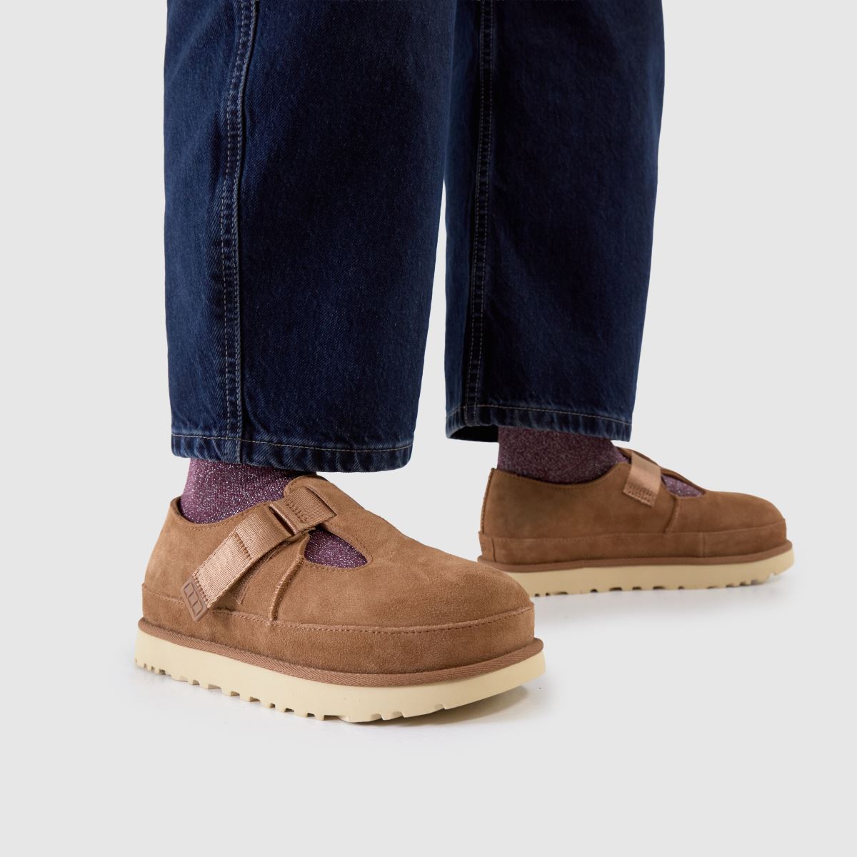 UGG  Goldenstar Hi Clog in Chestnut UGG  Goldenstar Hi Clog in Chestnut