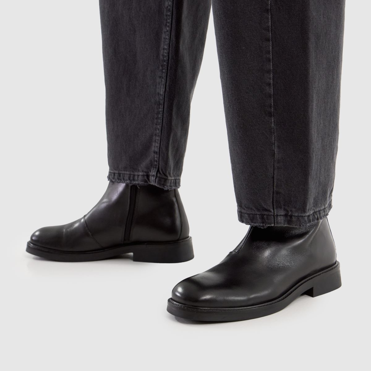 schuh  Dario Leather Square Toe in Black schuh  Dario Leather Square Toe in Black