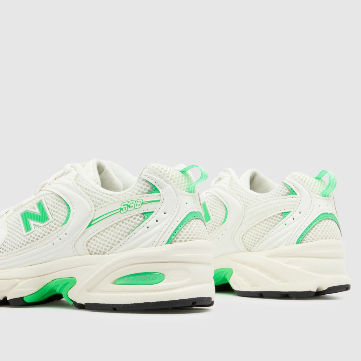 New Balance  530 in White & Green New Balance  530 in White & Green