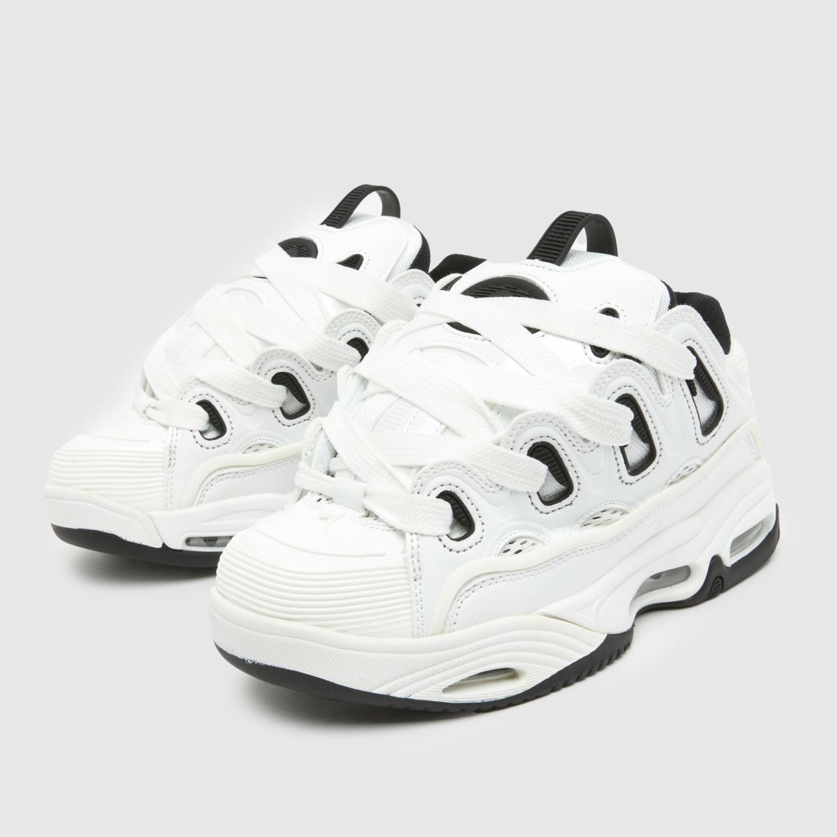 OSIRIS  D3 2001 in White OSIRIS  D3 2001 in White