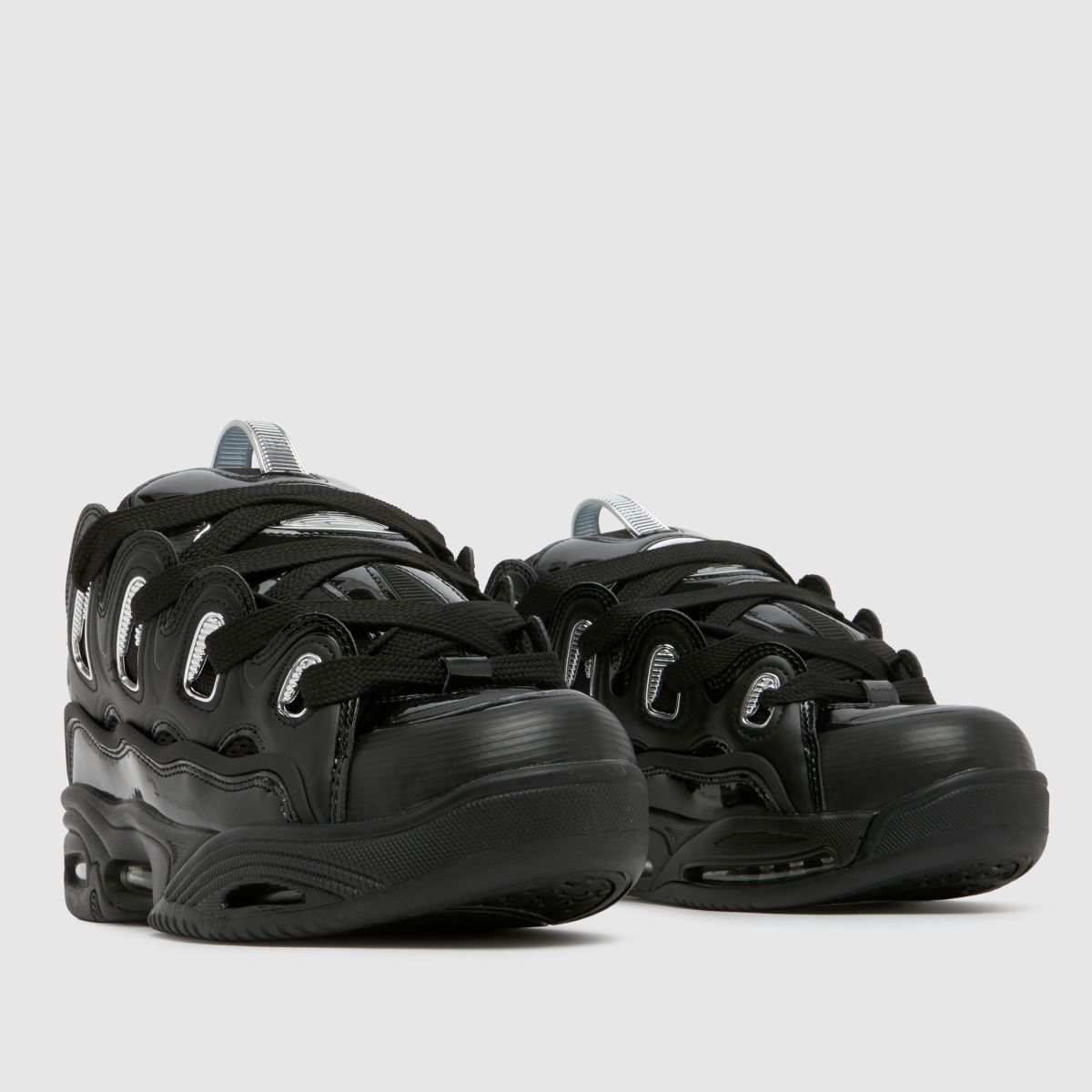 OSIRIS  D3 2001 in Black OSIRIS  D3 2001 in Black