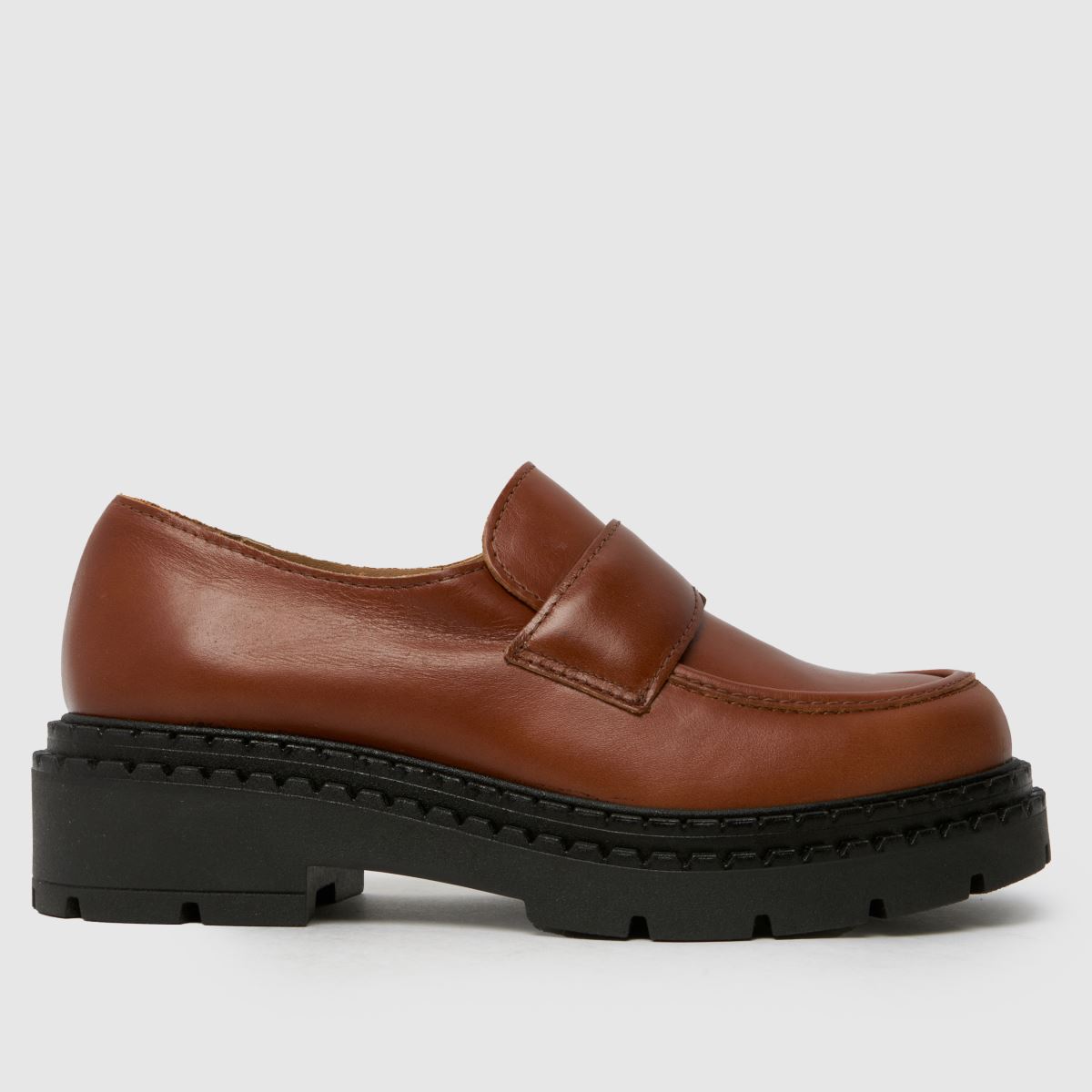 schuh  Lawson Chunky Loafer in Tan schuh  Lawson Chunky Loafer in Tan