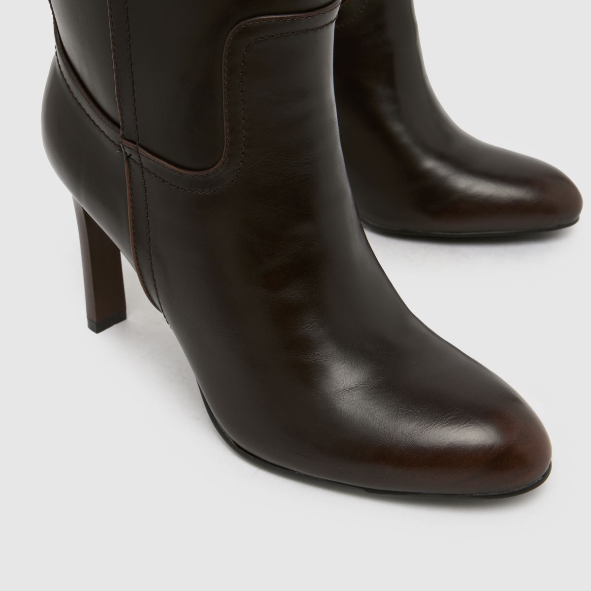 SIMMI  Treudo Heeled in Dark Brown SIMMI  Treudo Heeled in Dark Brown