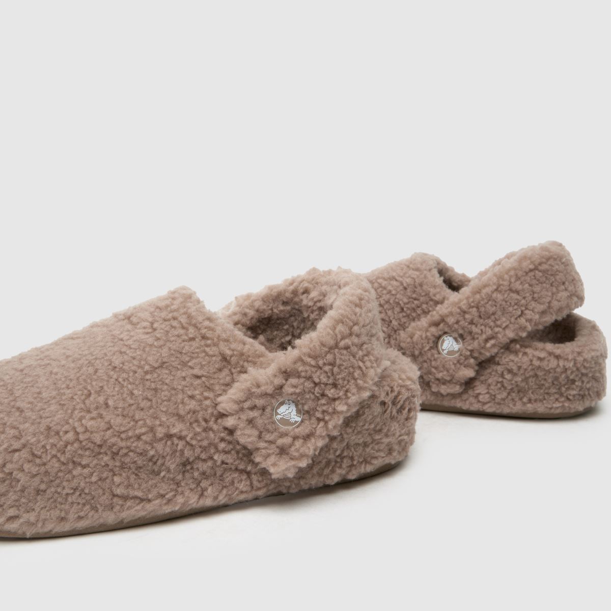 Crocs  Classic Cozzzy in Beige Crocs  Classic Cozzzy in Beige