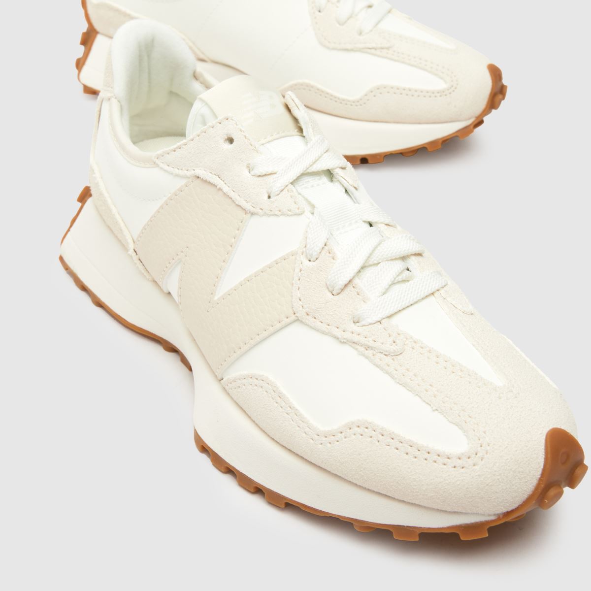 New Balance  327 in Beige Multi New Balance  327 in Beige Multi