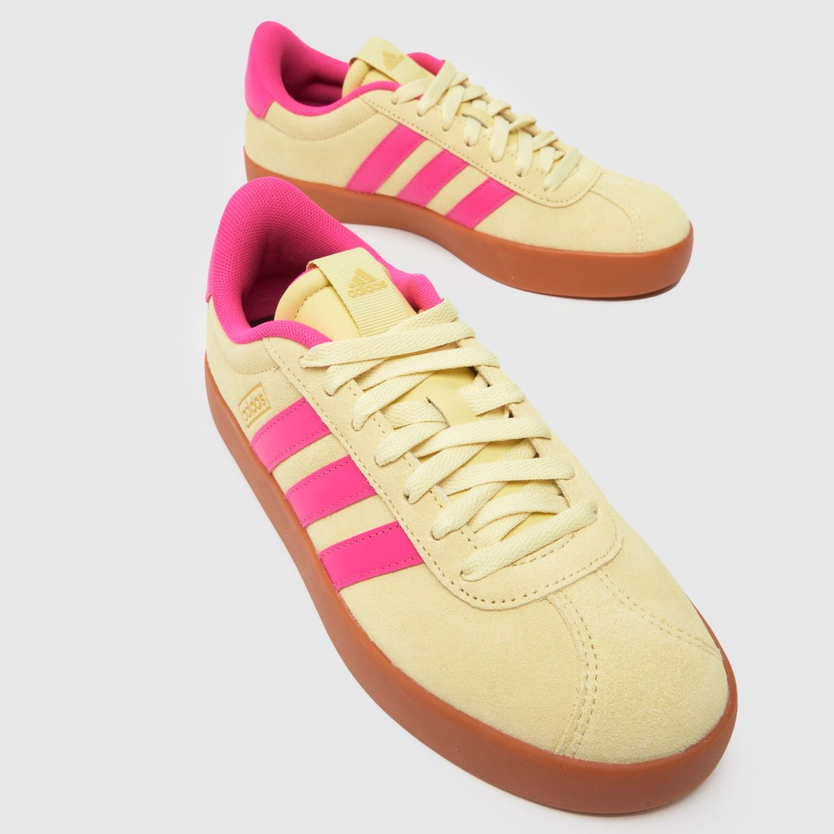 adidas  VL Court 3.0 in Yellow adidas  VL Court 3.0 in Yellow