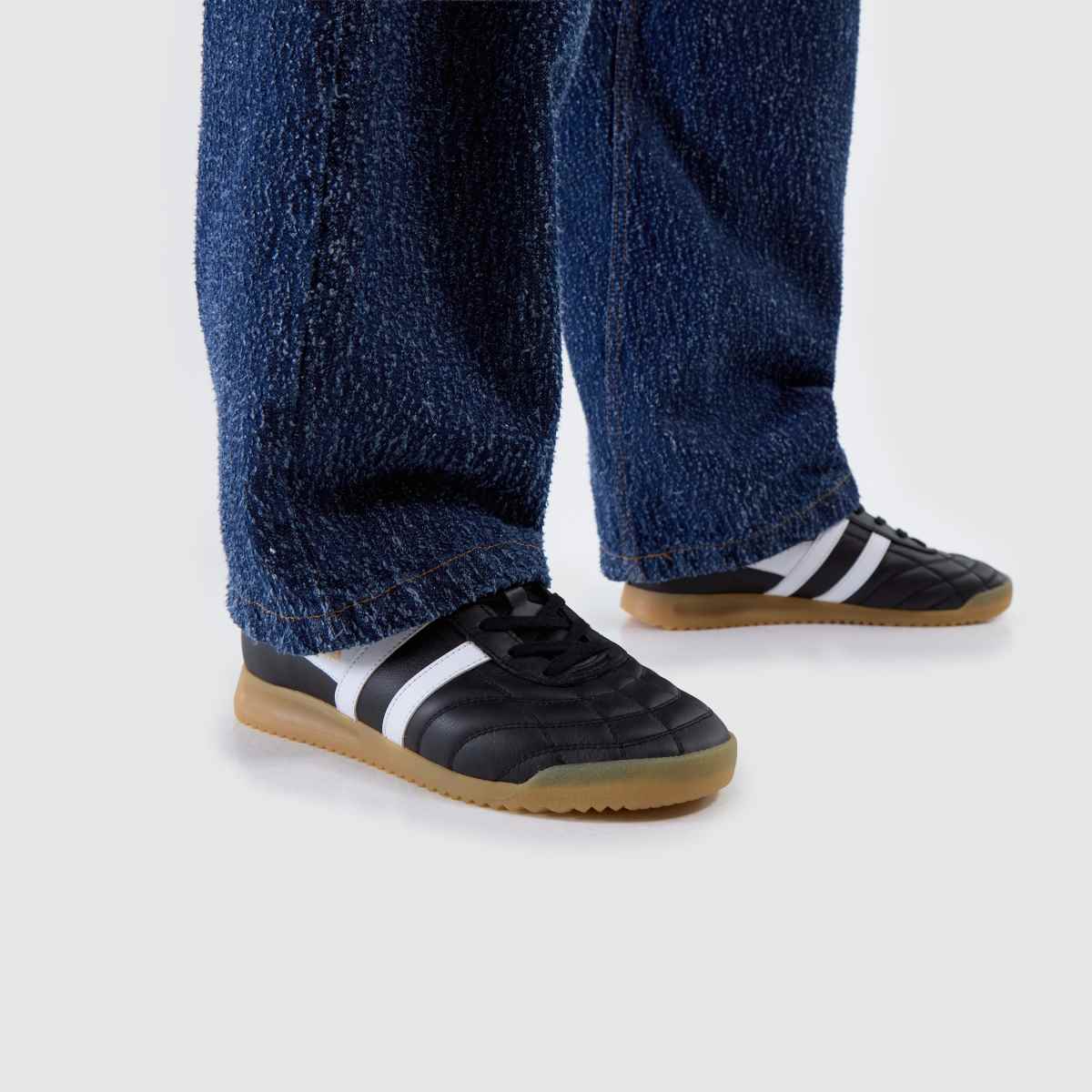 Gola  Stadium in Black & White Gola  Stadium in Black & White