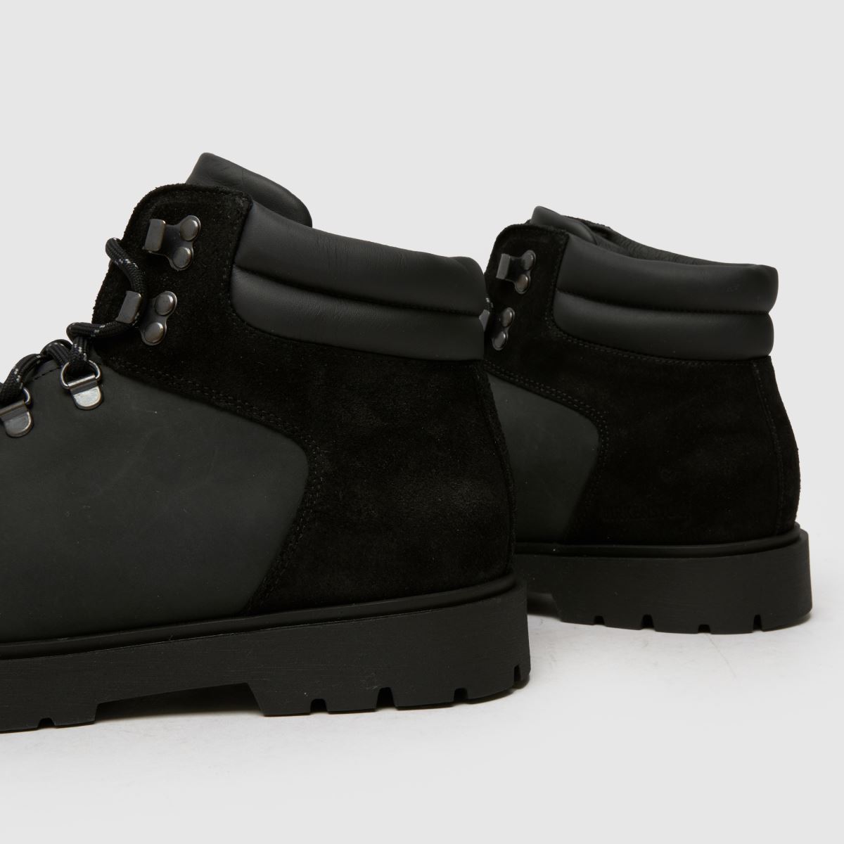 BIRKENSTOCK  Jackson 2.0 Hiker in Black BIRKENSTOCK  Jackson 2.0 Hiker in Black