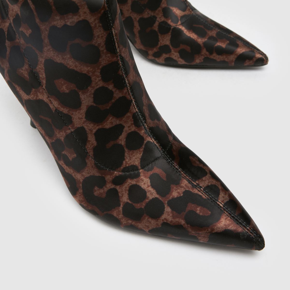 schuh  Babette Point Heel in Beige & Brown schuh  Babette Point Heel in Beige & Brown