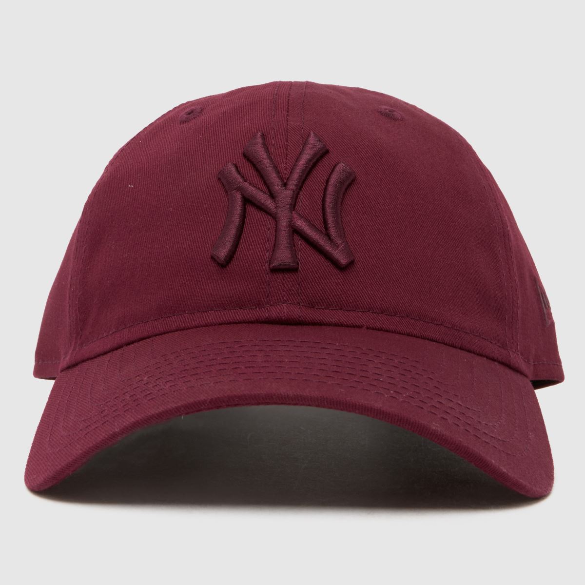 New Era  League Essential 9TWENTY Cap in Burgundy New Era  League Essential 9TWENTY Cap in Burgundy