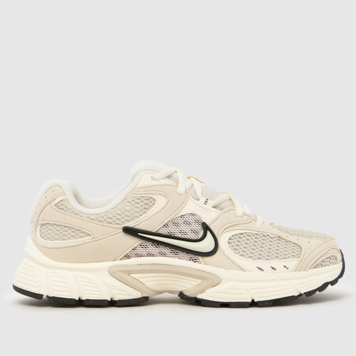 Nike  V5 RNR in Off-White Nike  V5 RNR in Off-White