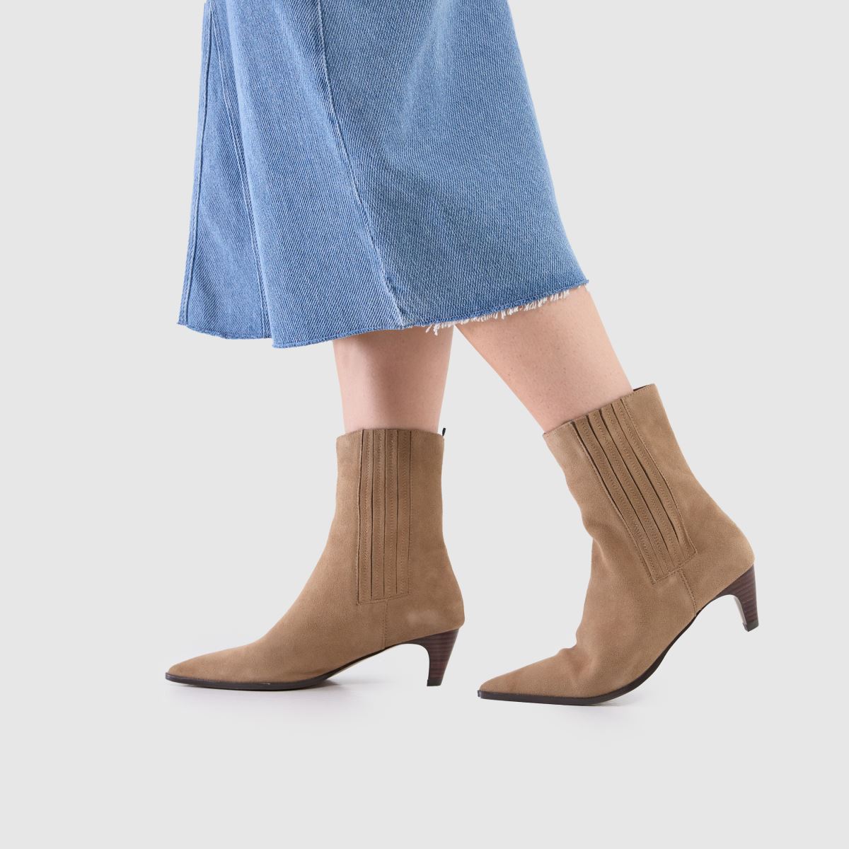 schuh  Betsy Suede Formal in Taupe schuh  Betsy Suede Formal in Taupe