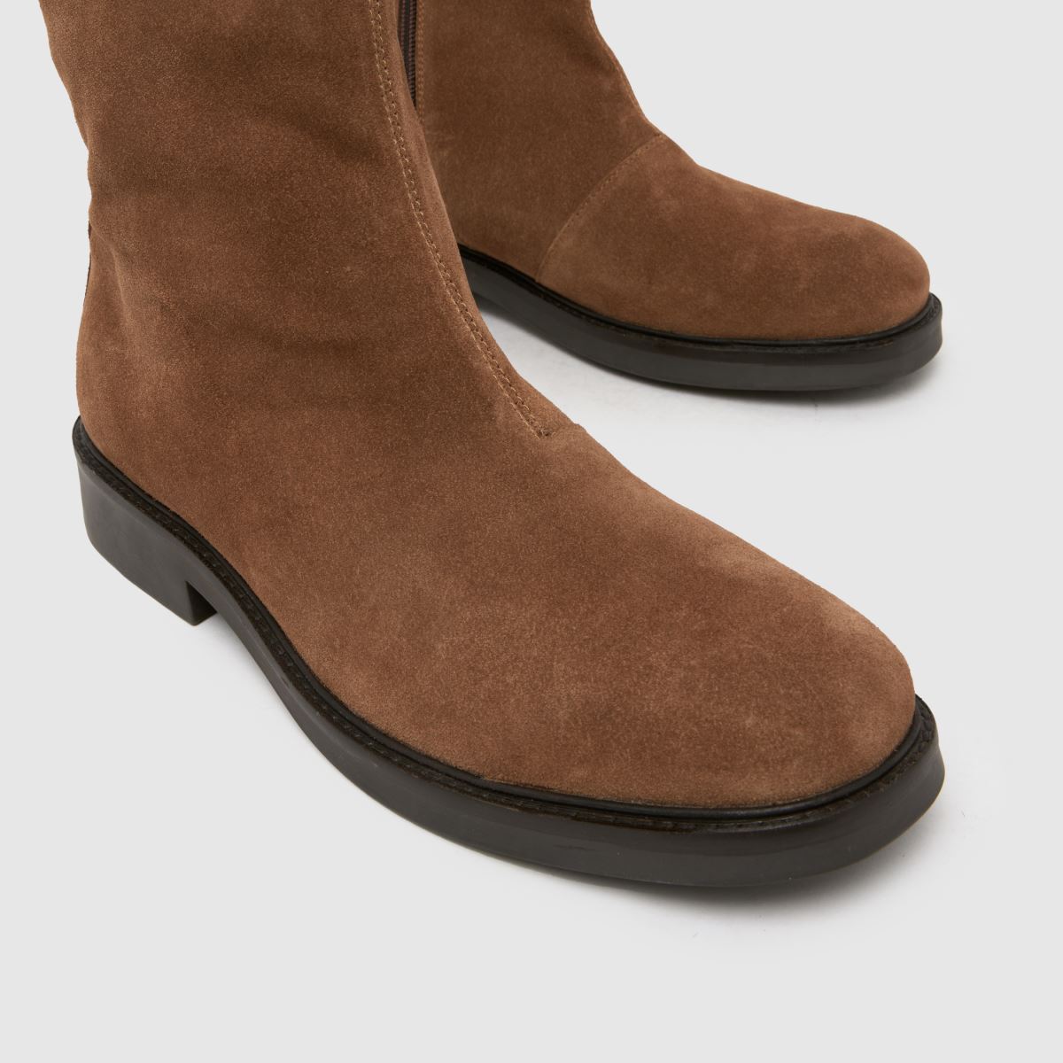 schuh  Dario Suede Square Toe in Tan schuh  Dario Suede Square Toe in Tan