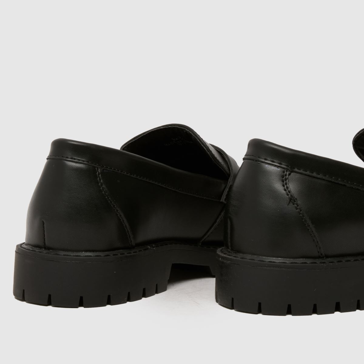 schuh  Ravi Chunky Loafer in Black schuh  Ravi Chunky Loafer in Black