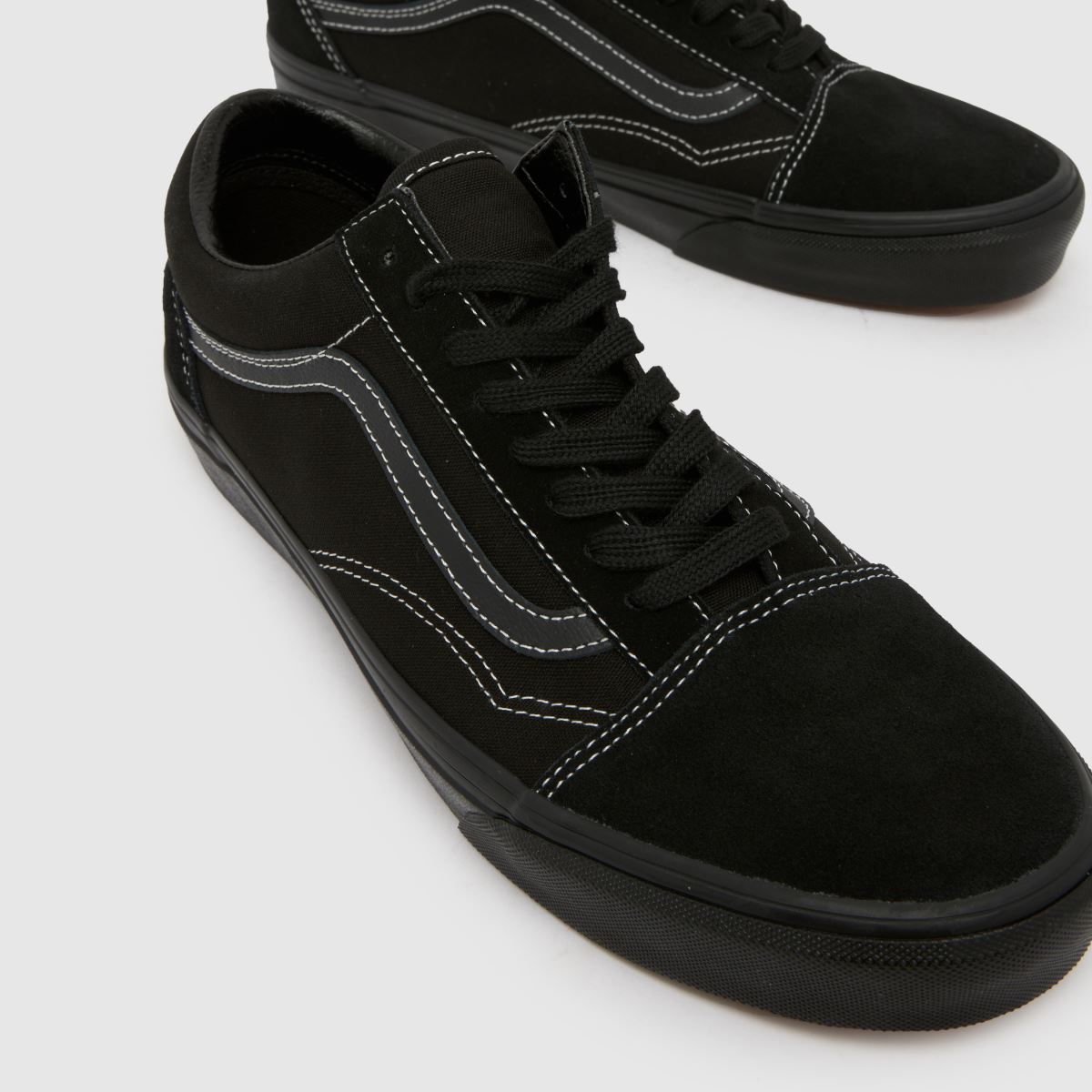 Vans  Old Skool in Black Vans  Old Skool in Black