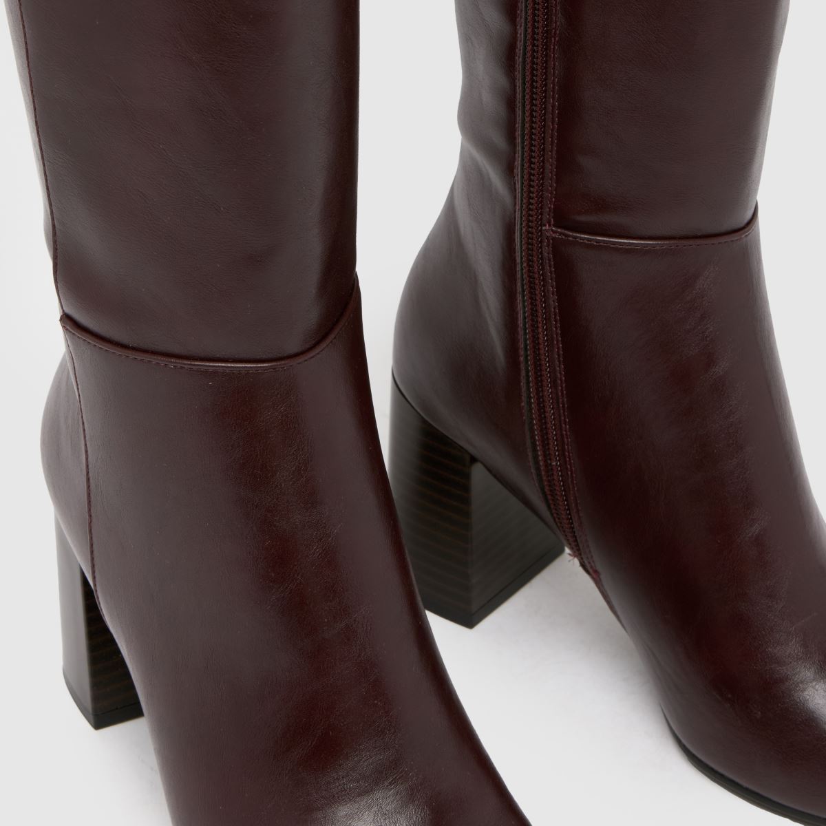 schuh  Devlin Knee High in Burgundy schuh  Devlin Knee High in Burgundy