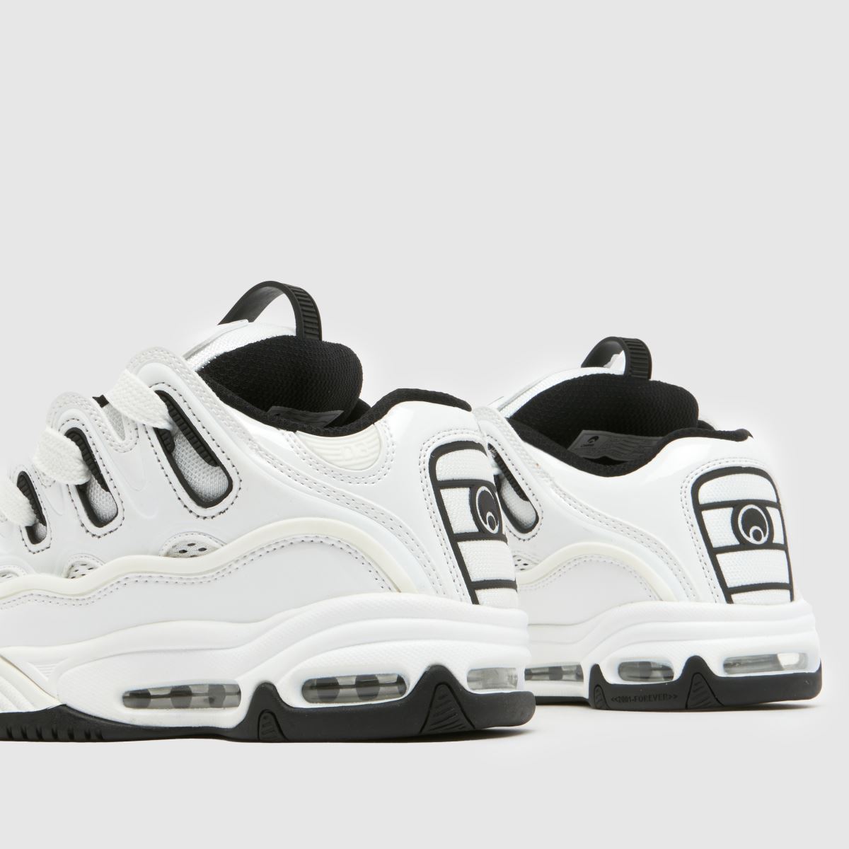 OSIRIS  D3 2001 in White OSIRIS  D3 2001 in White